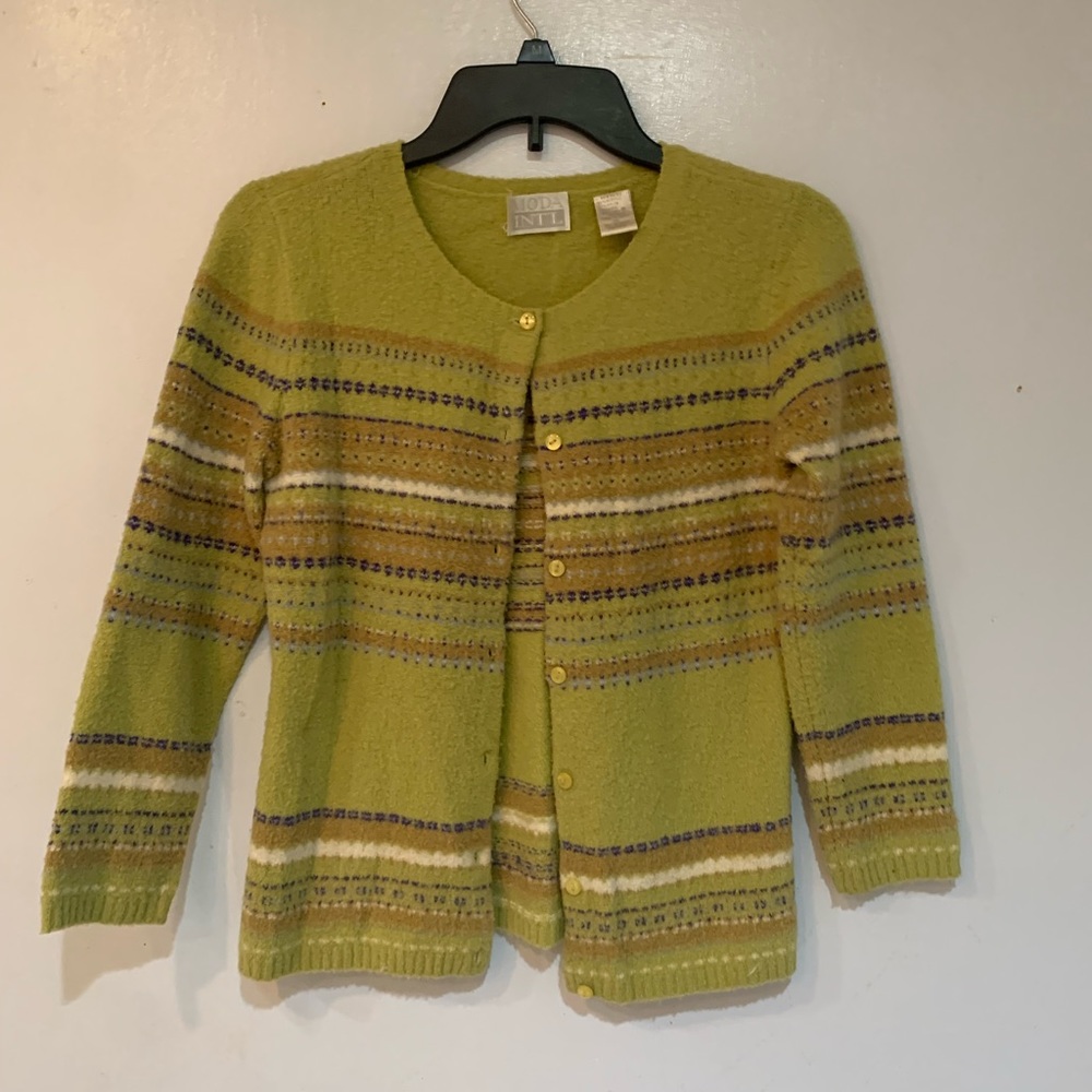 Alpine looking cardigan